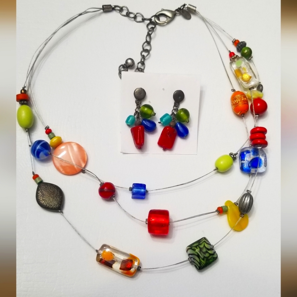 Chico's glass beads necklace set